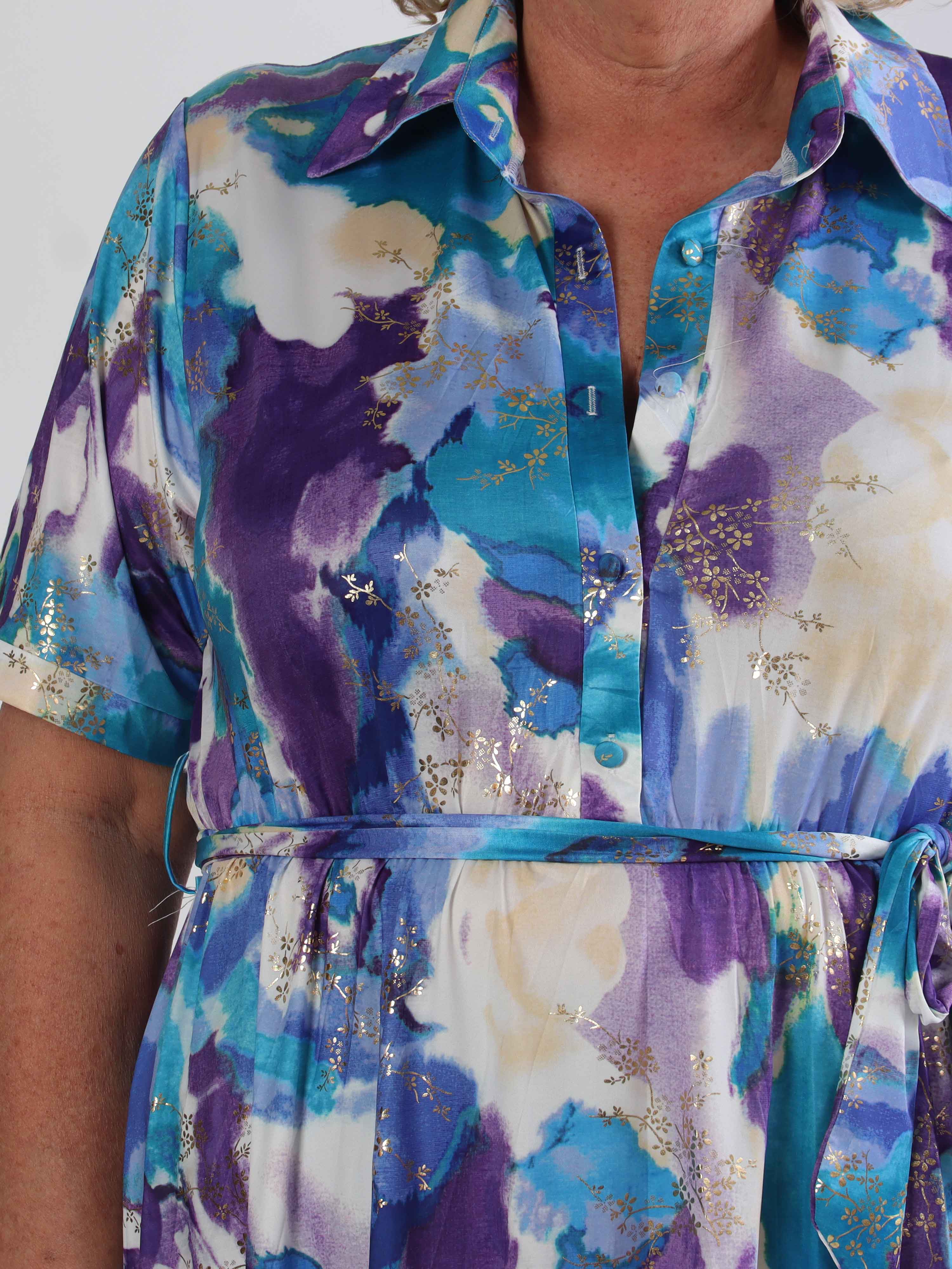 Cornelia - Elastisk kjole med skjortekrave og guldblade